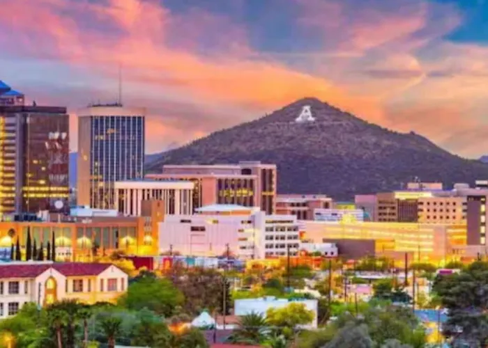 Holiday home 3 Blocks From U Of A And 4th Ave, Cozy, 1 Bedroom 1 Ba Tucson